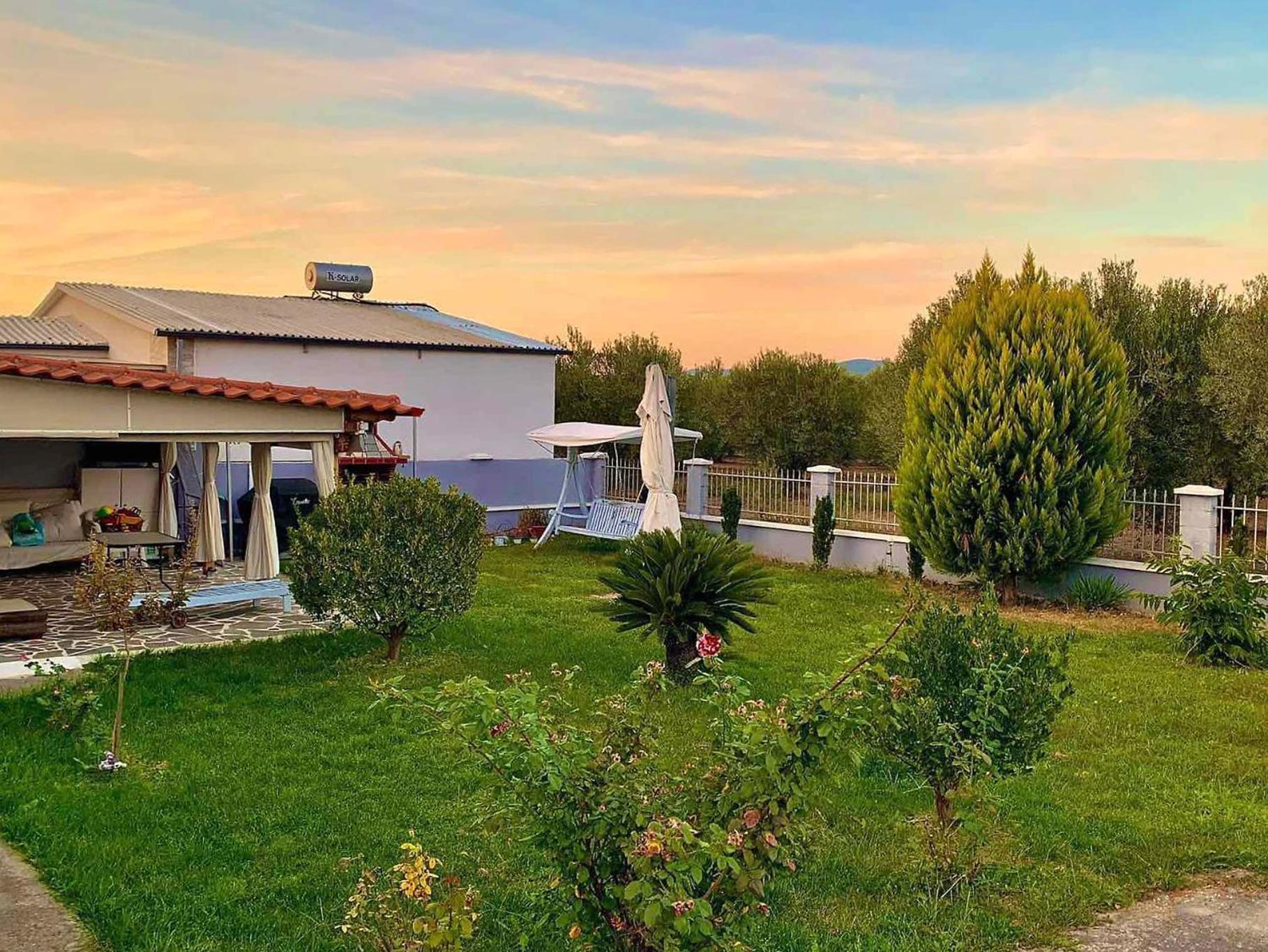 Villa Blue House Karianí Exterior foto